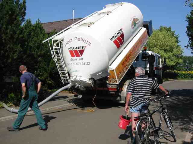 Pellet-Lieferung
